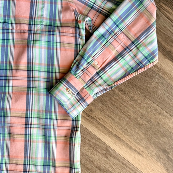 Southern Tide Medium Performance Stretch Collared Shirt Peach Green Plaid - Picture 11 of 14